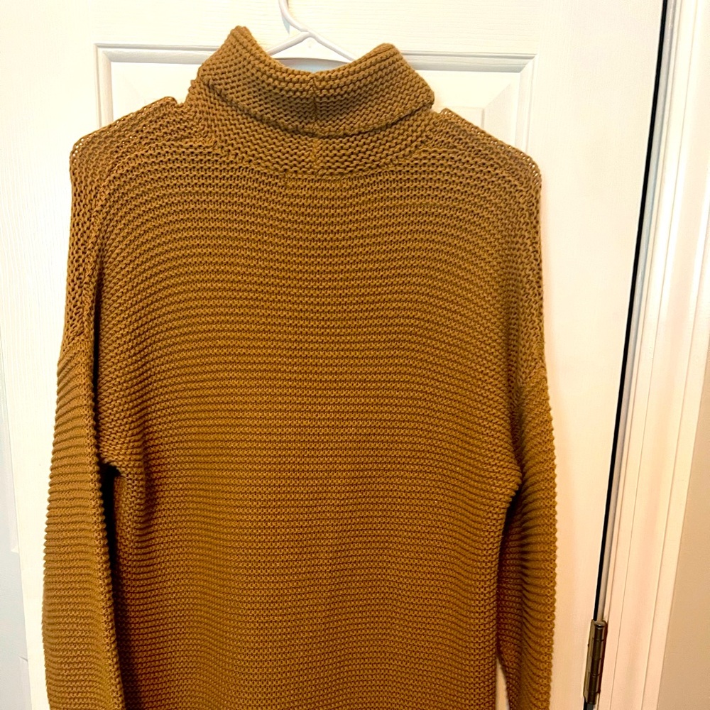 Tunic Cowl Neck Pullovet